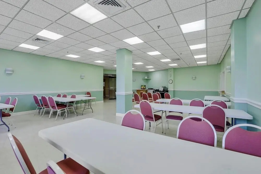 South Seas Tower 1-307
