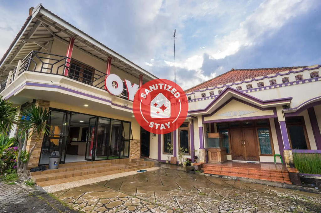 OYO Bunga Matahari Guest House And Hotel