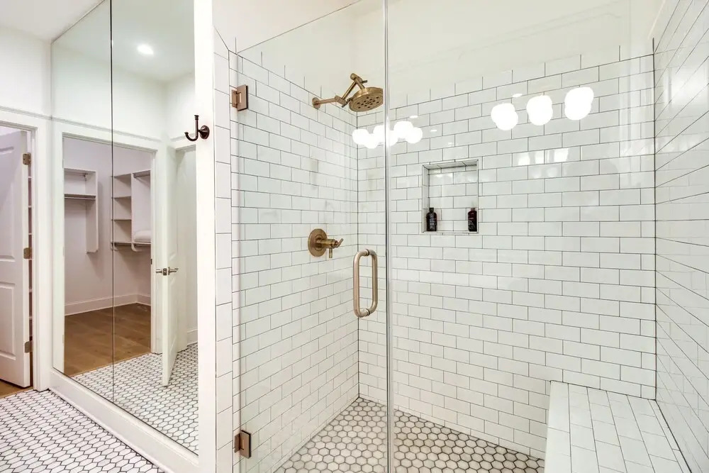 Charming Savannah Townhome - 1 Block to Riverwalk!