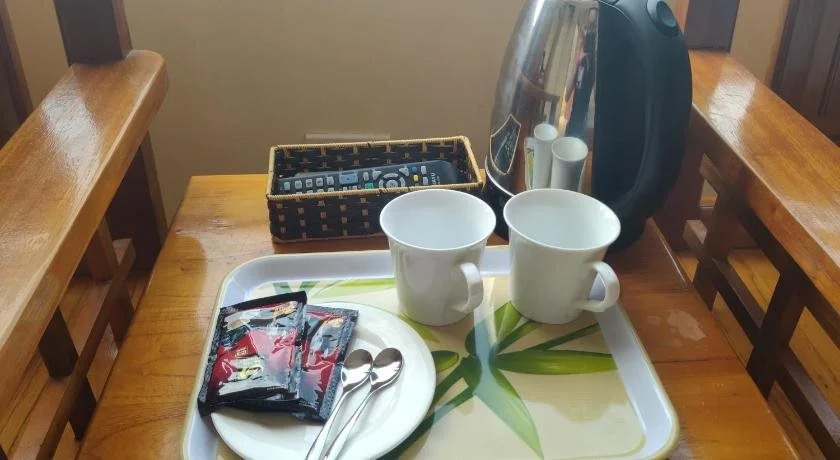 Manh Vuong Hotel CatBa