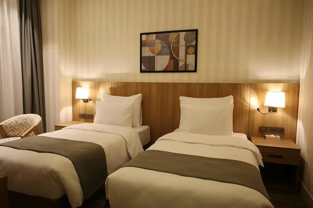 Tress Hotel
