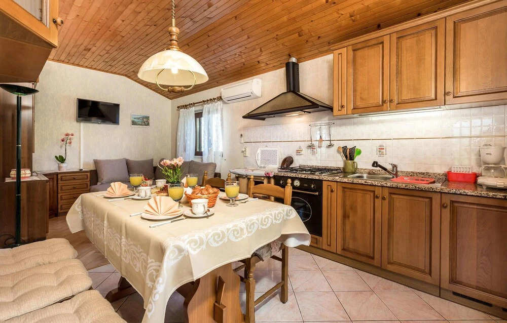 Nice Home in Lovran With Wifi and 1 Bedrooms