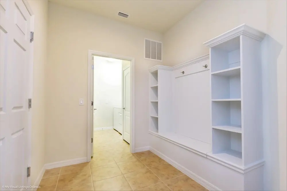 8 BD 6 BH House Villa at West Side