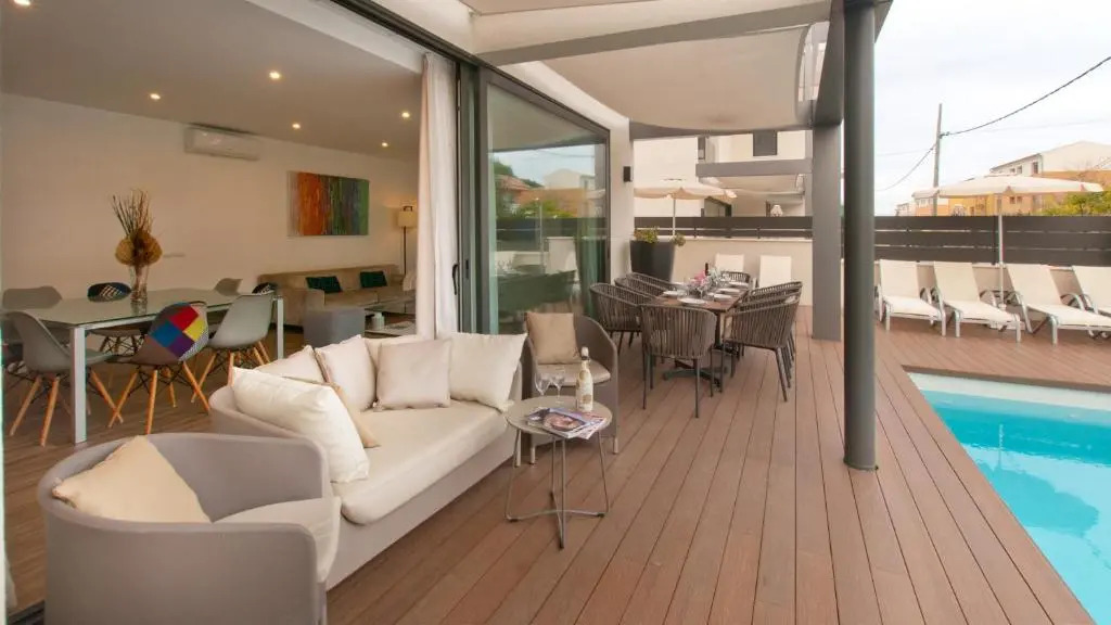 Villa Jade II