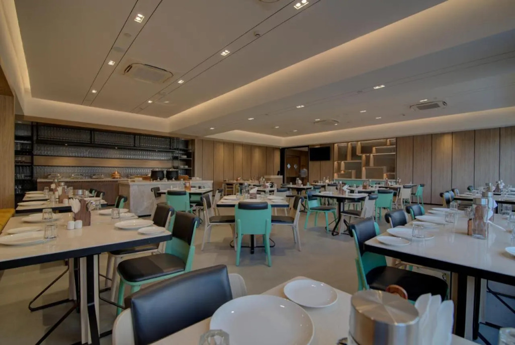 7 Apple Hotel Pratap Nagar