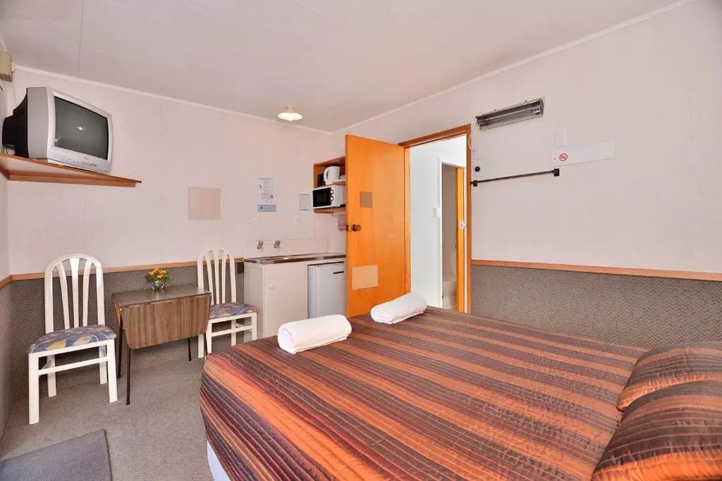 Auckland Northshore Motels & Holiday Park
