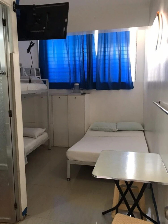 OYO 607 University Condotel