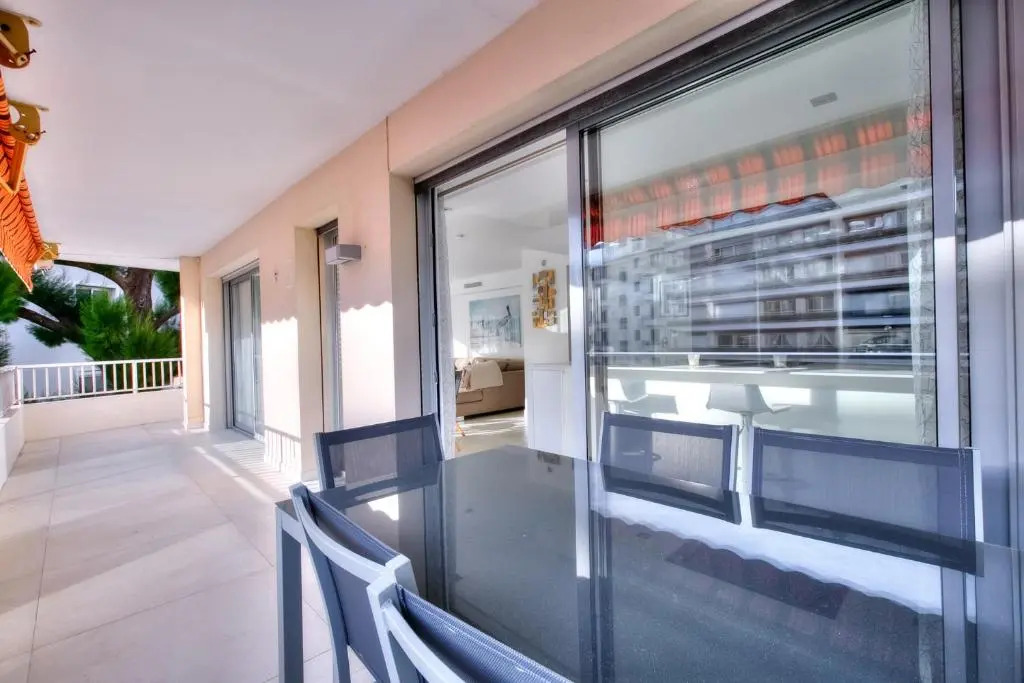 REF 1147 - Cannes Center - Apartment for rent