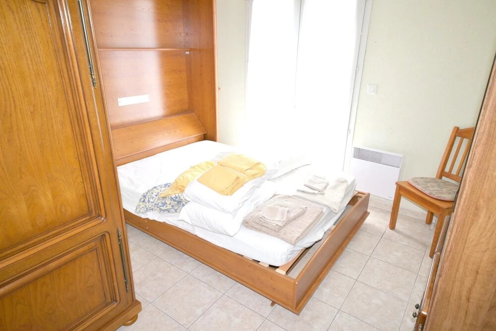Villa With 3 Bedrooms in Fréjus, With Wonderful Mountain View, Private