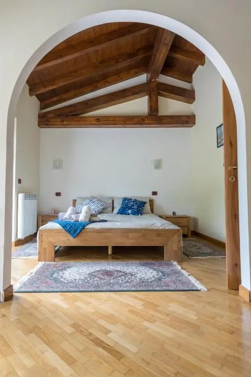Casa Leo