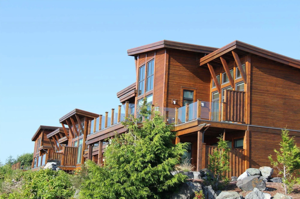 Wild Pacific Retreat