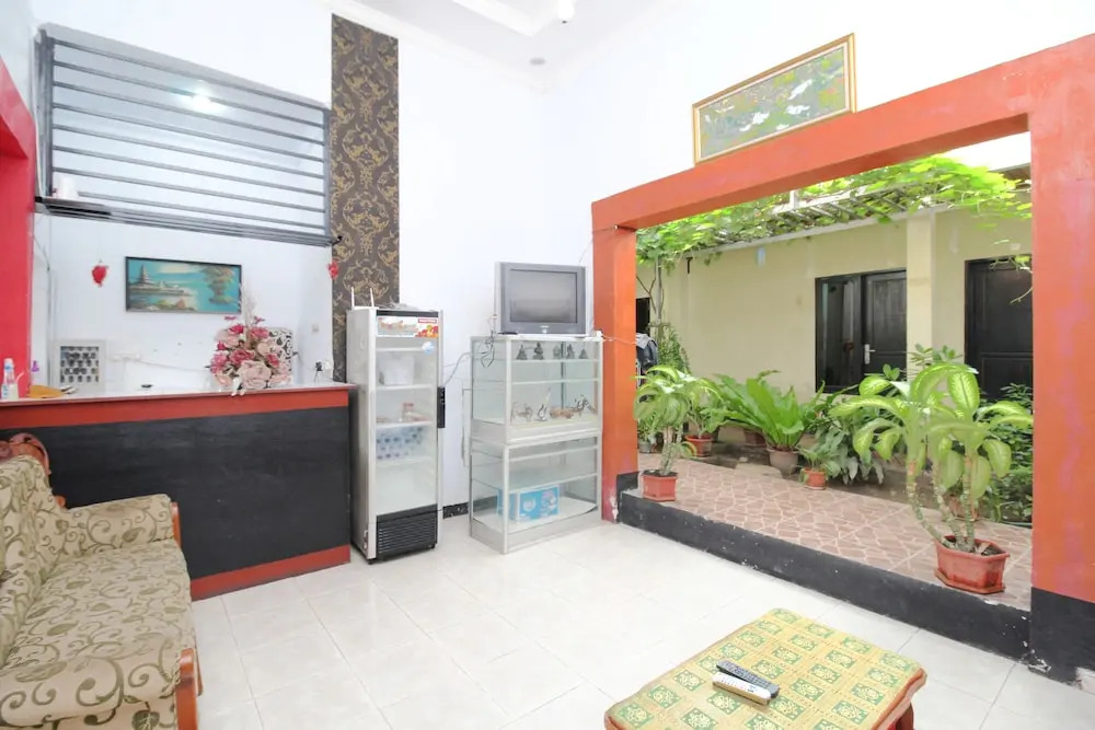 Airy Eco Bandara Mutiara SIS Aljufri 1 Palu