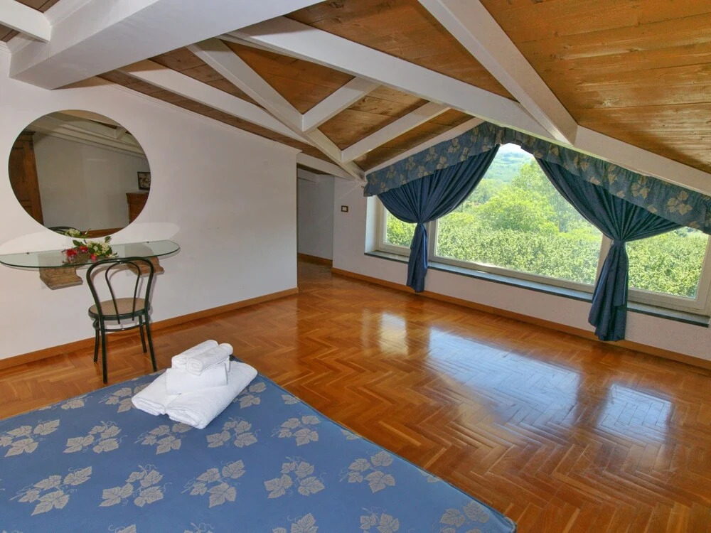 Holiday Home in San Cipriano With Pool