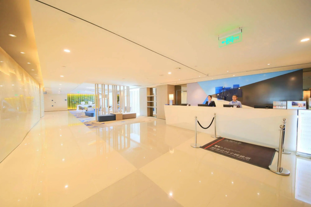 Holiday Inn Express Yingkou Onelong Plaza by IHG