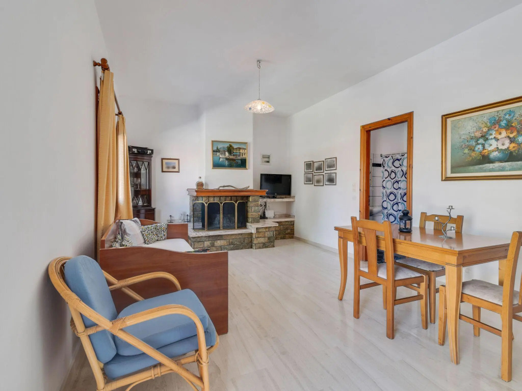 Simplistic Villa in Korfu near Seabeach