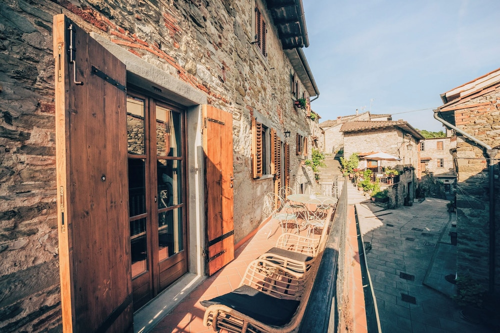 Casa Lierna 11