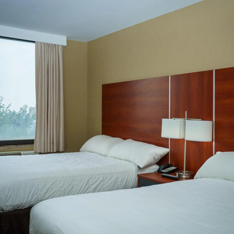 Prince Flushing Hotel