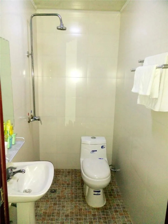 Dalian Love Home Express Business Hotel