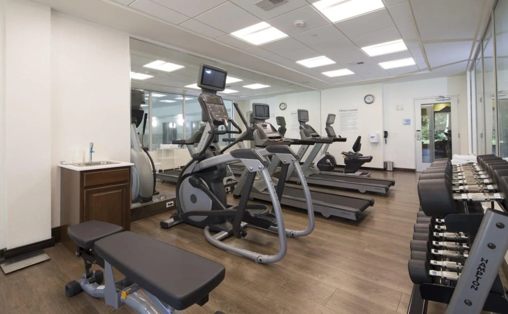 Holiday Inn Express & Suites Auburn by IHG