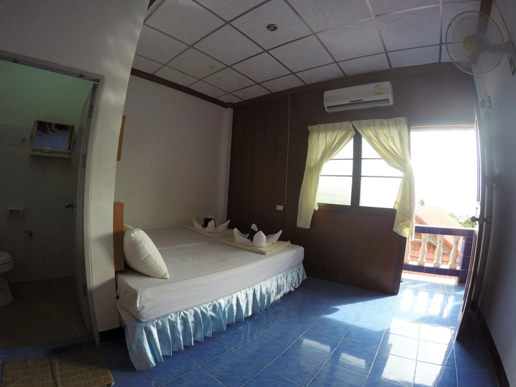Tanyaporn House