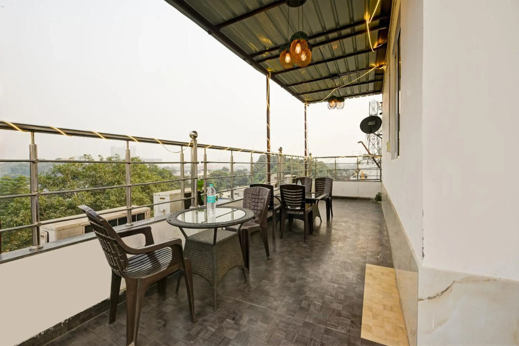 Hotel Shri Vinayak in City Centre at New Delhi Railway Station-By RCG Hotels
