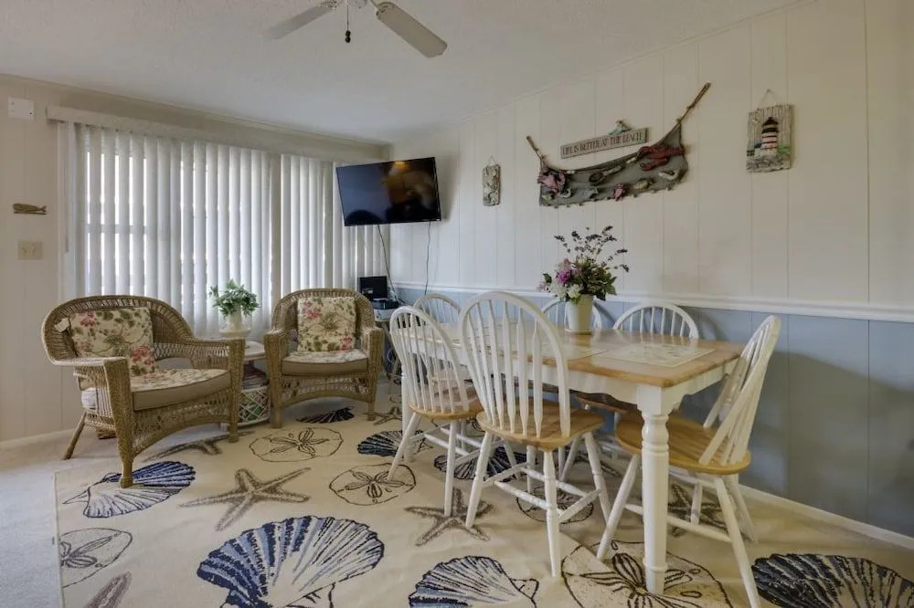 Old Wharf 22 - 1 Br Condo