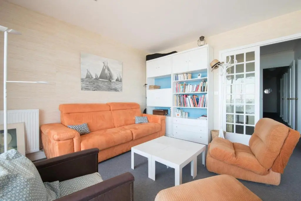 Appartement familial sur la plage de Bonne-Source
