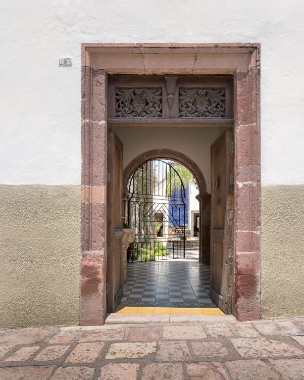 Hotel Amparo