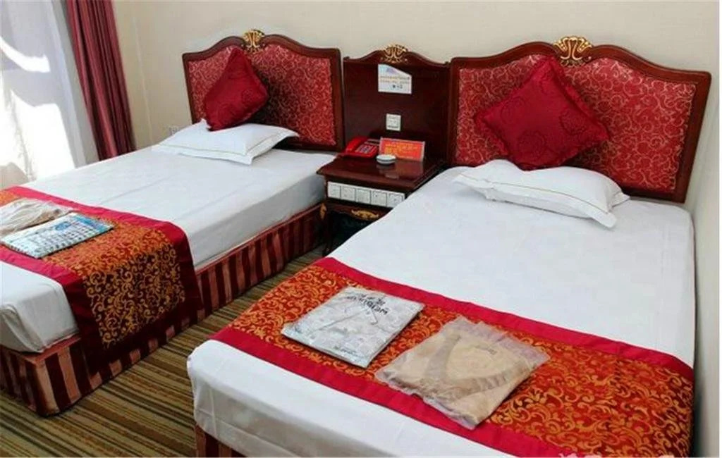 Yunshui Hotel (Taiyuan Huayu Baihua Valley Pingyang Road Branch)