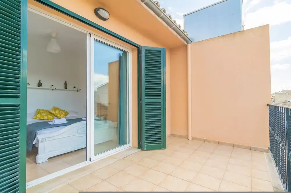 Goixa in Lloseta With 3 Bedrooms and 2 Bathrooms