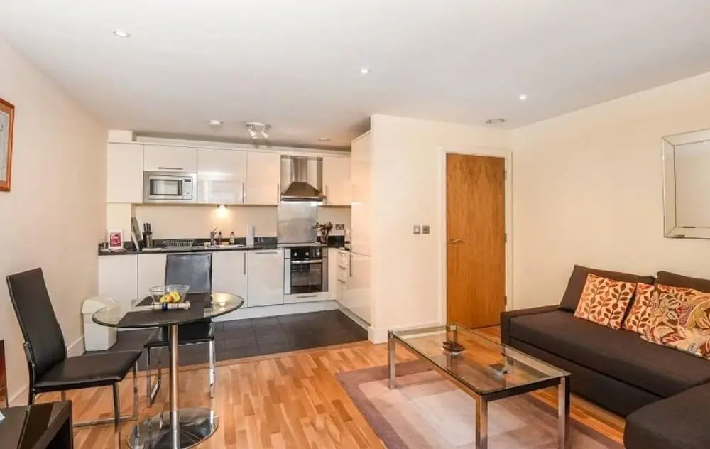 One Bed Apartment in Waterloo near Southwark
