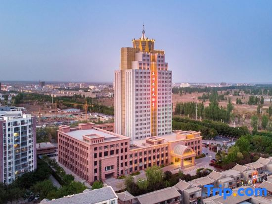 Wanzhou Loulan Hotel