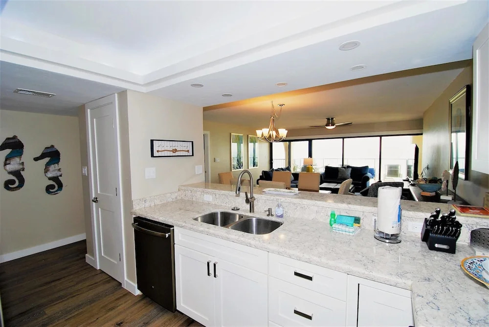 Ocean Vista Unit #1201 3 Bedroom Condo by RedAwning