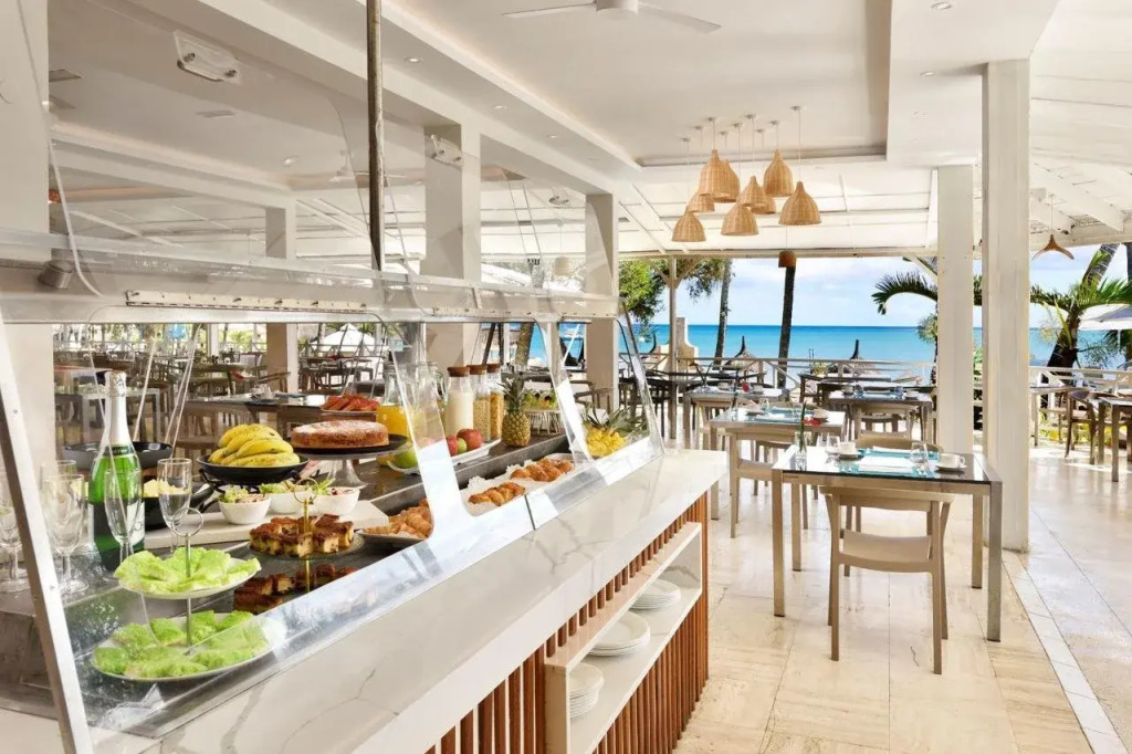 Coral Azur Beach Resort Mont Choisy