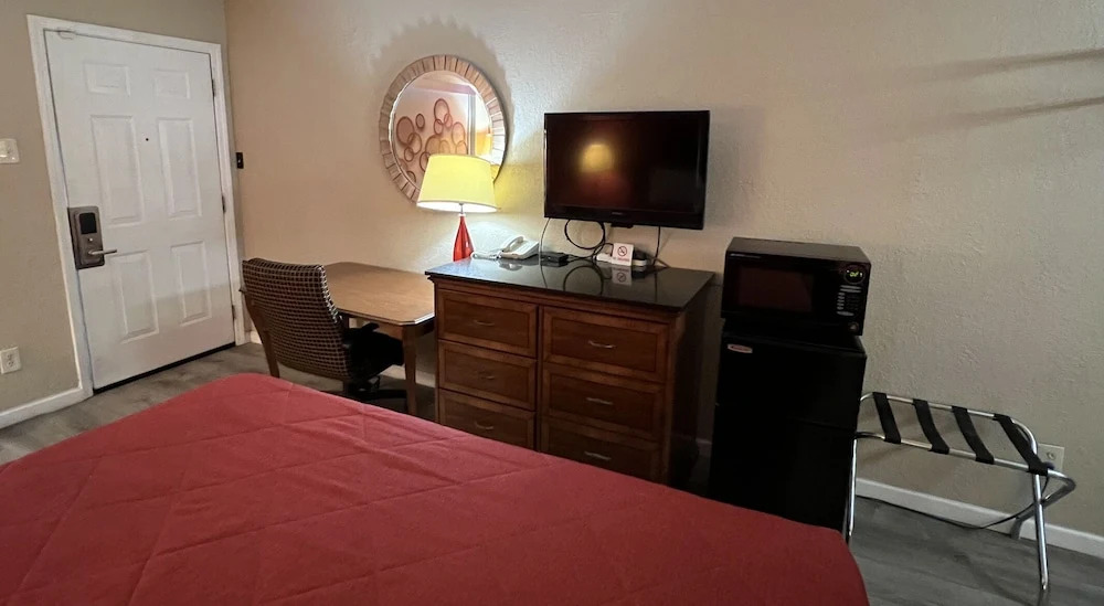 Bestway Inn