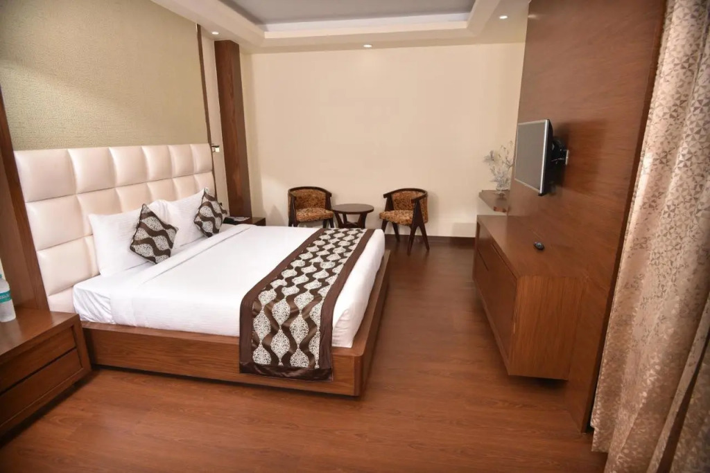 Hotel SK Grand