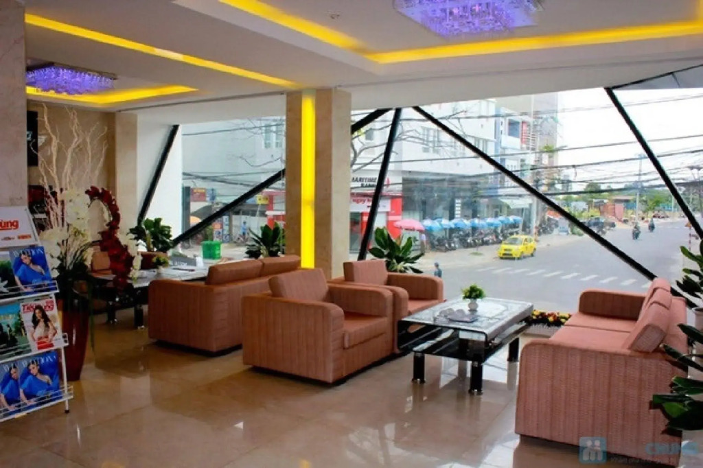 Gold Hotel II