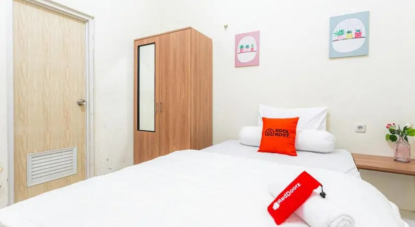 RedDoorz Syariah near Assalaam - UMS