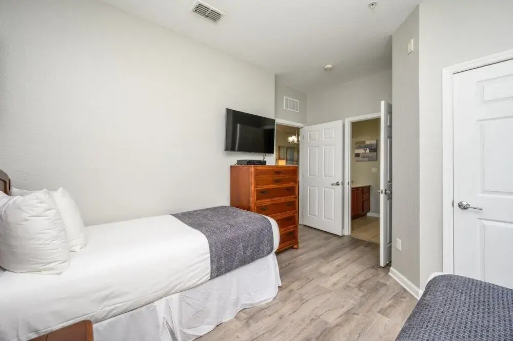 Epic Universe New Listing Beautiful Vacation Condo - 3018