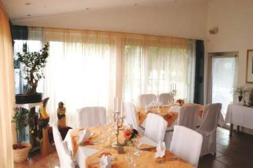 Hotel Adler