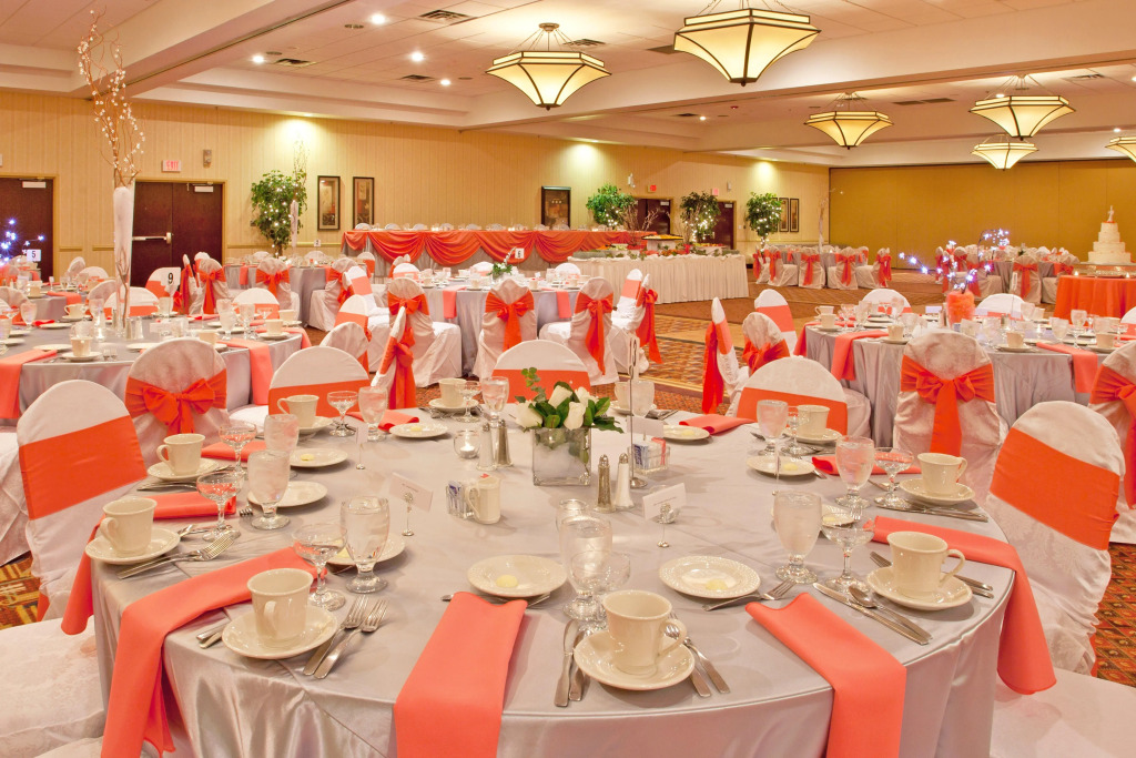 Wyndham Flint MI Grand Blanc Bishop Airport Conference Ct