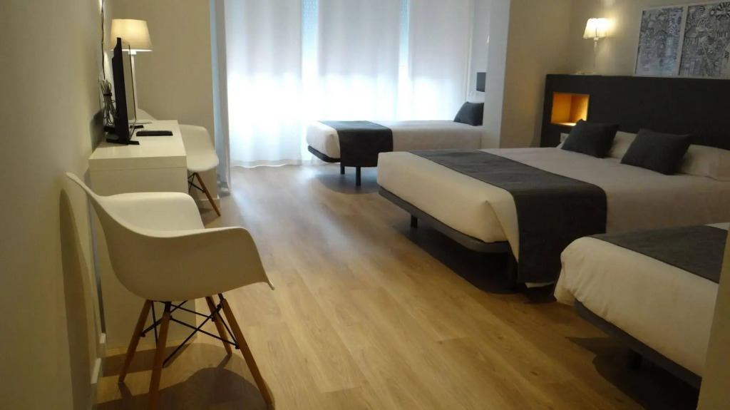 Hostal El Ninot