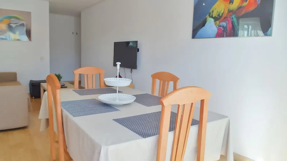 DFLAT Escultor Madrid Apartments