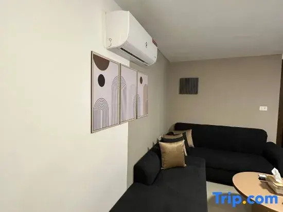Stylish Luxe Apartment Fr 0005