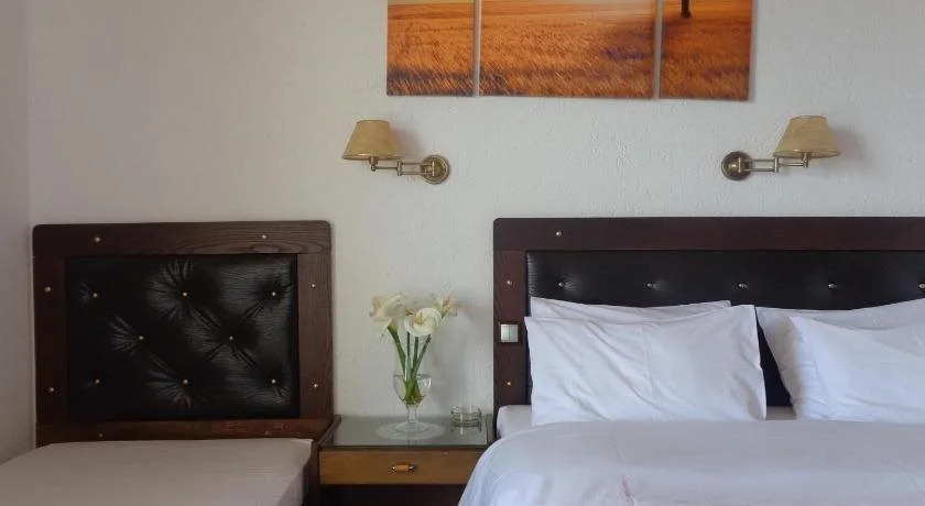 Angela Hotel