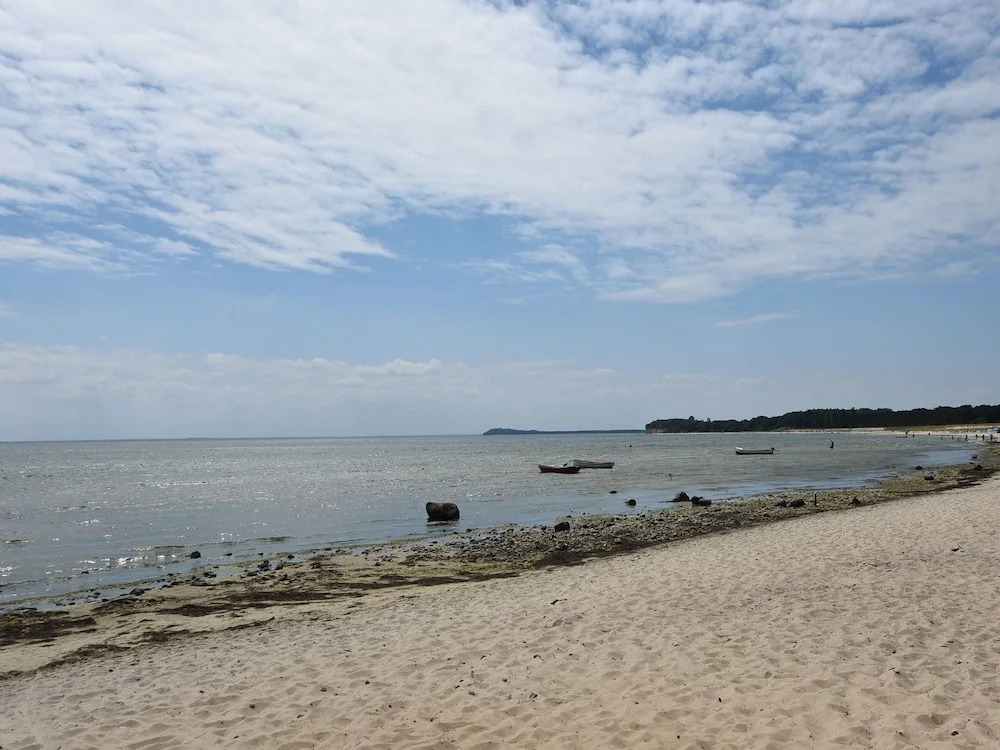Cosy Bungalow in Middelhagen by the Sea