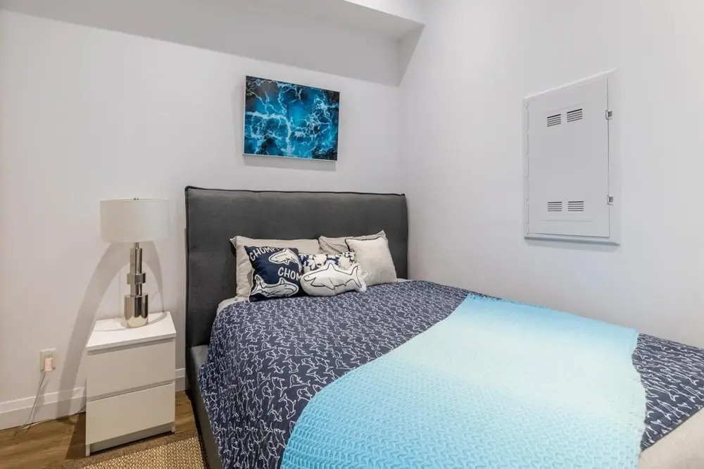2BR 2 Storey Loft Free Parking Gym 4
