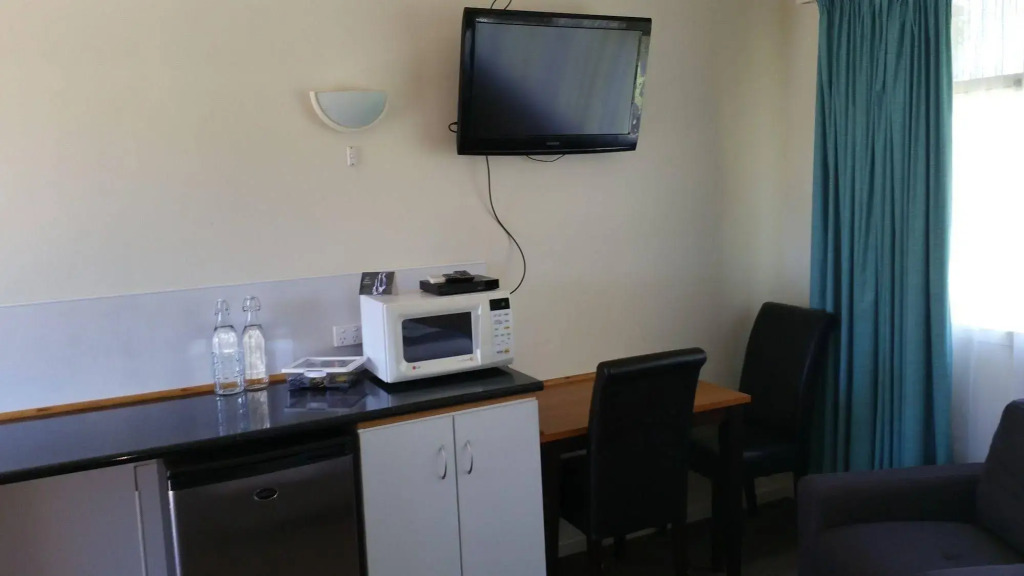 Kaniva Midway Motel