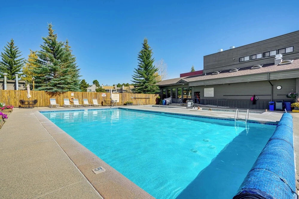 Shuttle to Winter Park Resort: Mtn-view Condo