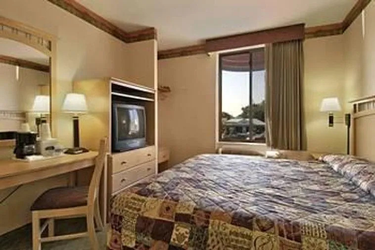 Woodside Motel
